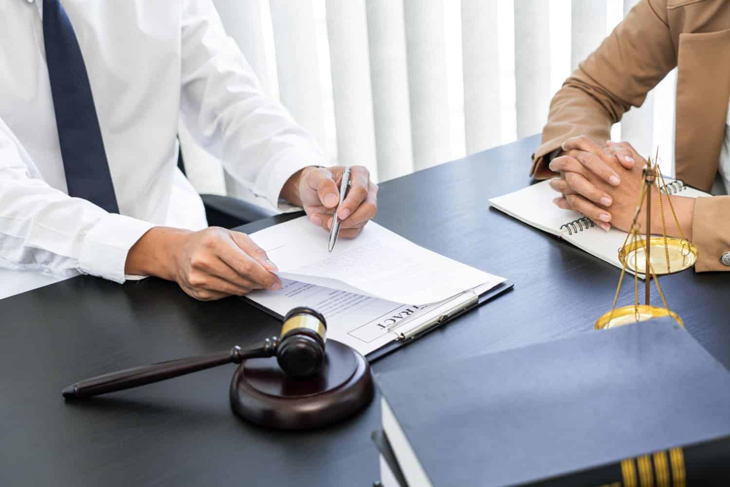 עורך דין הסדרת ומחיקת חובות