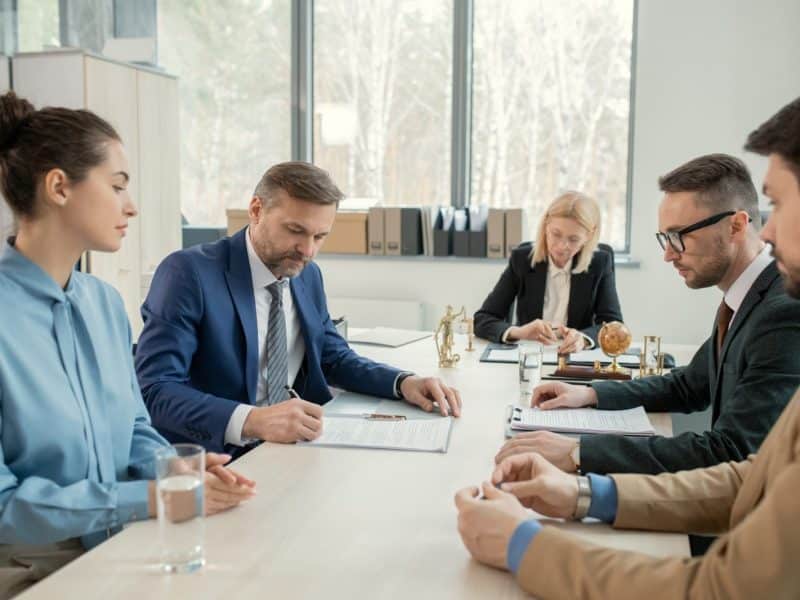 איך למכור נכס בצורה בטוחה וללא סיכונים